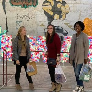 Meet your Posher, Tiffani